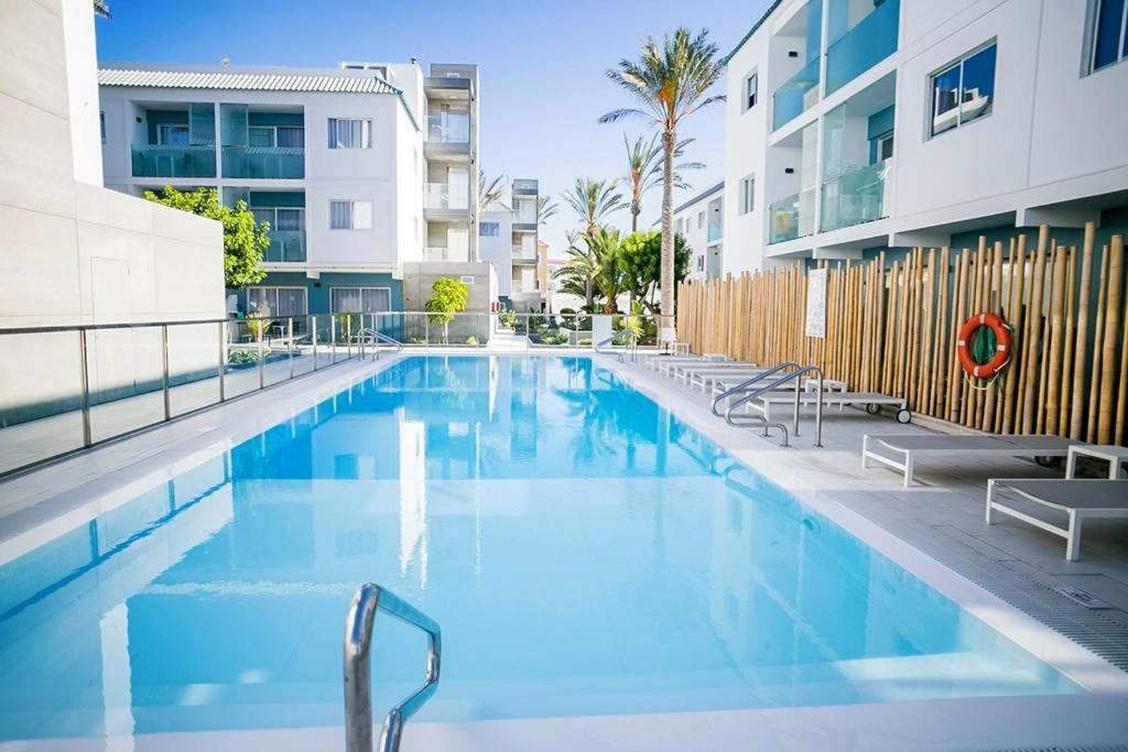 Corralejo Bristol Terrace Apartment Con Giardino Privato Esterno Exterior foto